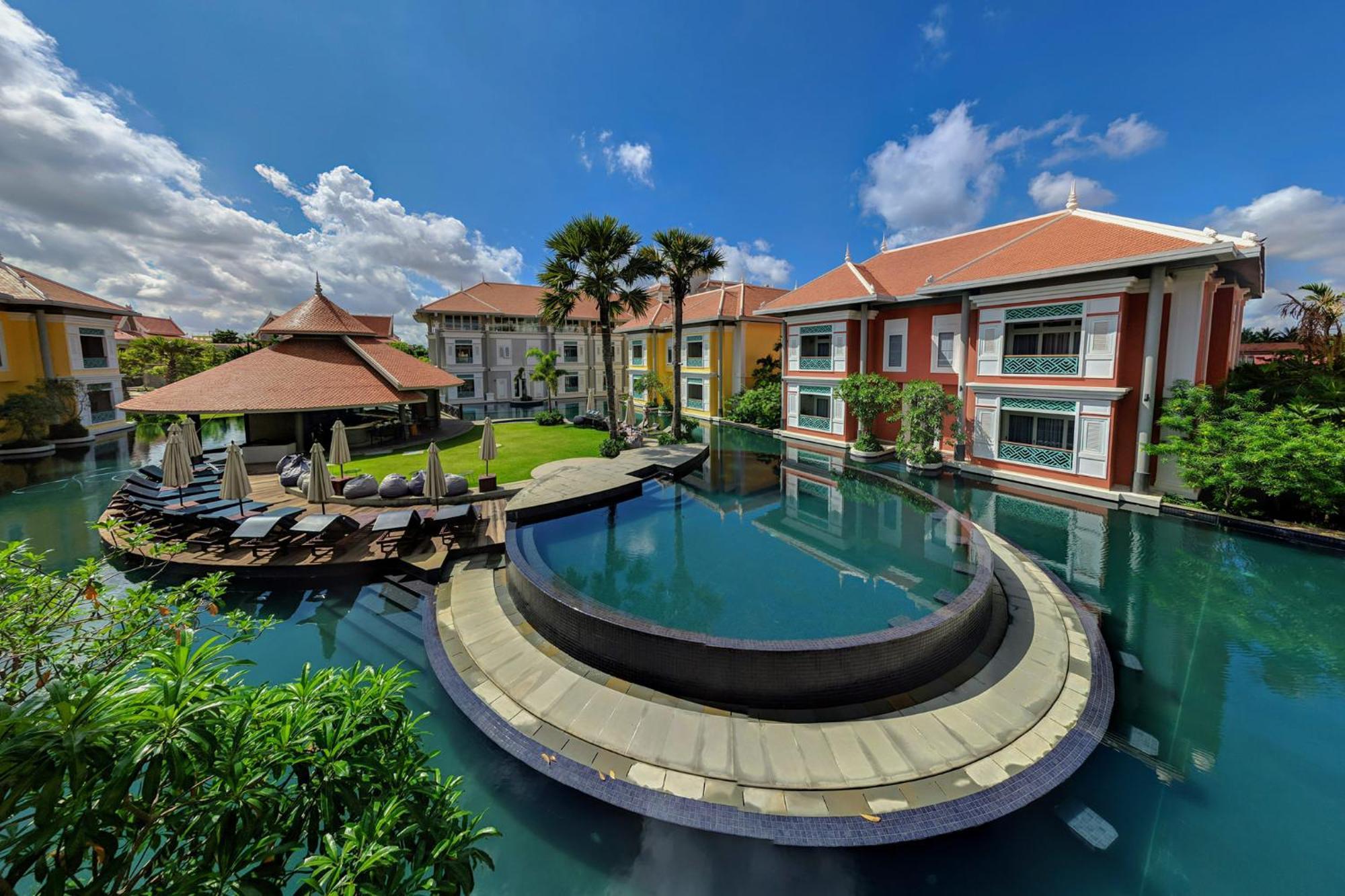 The Royal Family Suites By Memoire Palace Resort & Spa Siem Reap Exterior foto