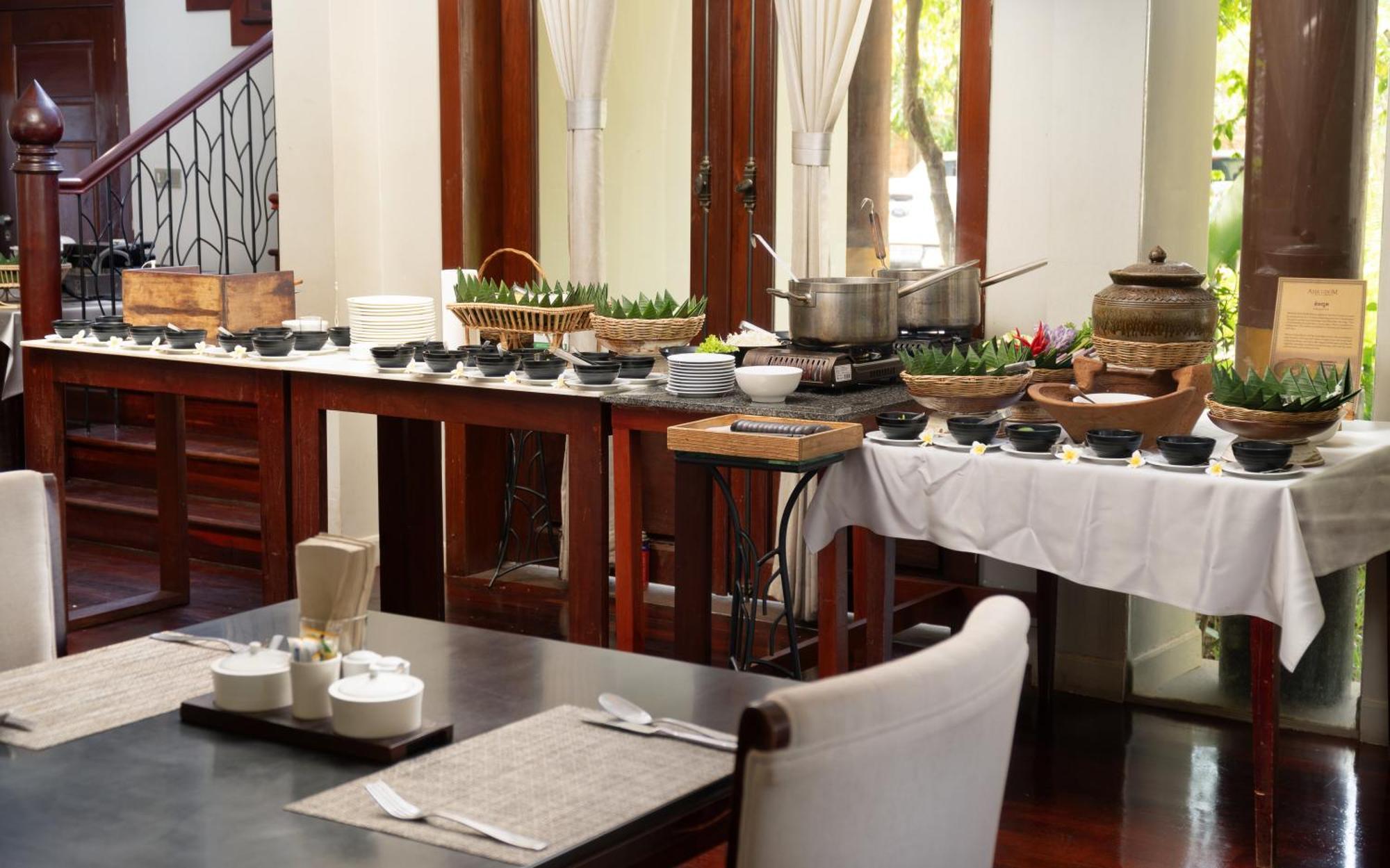 The Royal Family Suites By Memoire Palace Resort & Spa Siem Reap Exterior foto